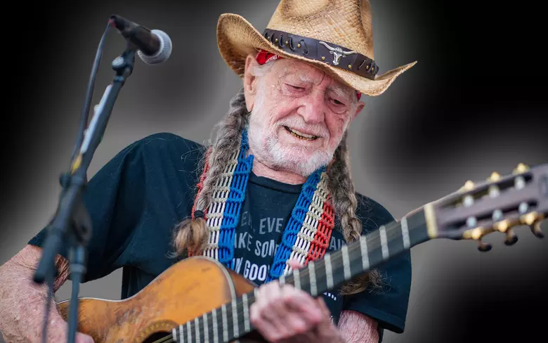 Country legend cancels appearances on Outlaw Music Festival tour 1